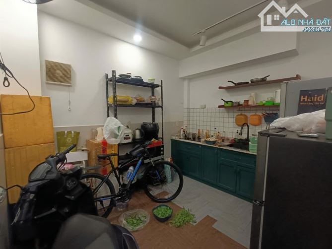 Nhà đep ờ ngay p3 gò vấp sát bên phú nhuân hxh 42m2 trêt 2 lầu sân thương - 4