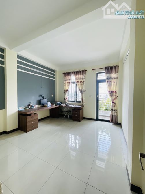🚀Mặt tiền kinh doanh lớn siêu đỉnh- Trần Thị Năm- 98m2- 4 tầng- Giảm 400tr👉11.5 Tỷ TL. - 4