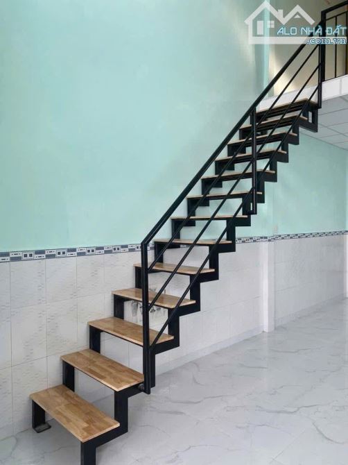 Ngộp ! Em cần bán gấp căn nhà Trung tâm nằm trên Đ. Tân Xuân 6 được 60m2 SHR giá 700tr - 4