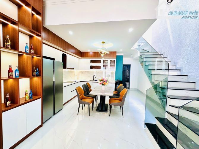 NHÀ FULL NỘI THẤT HẺM 08 CAO ĐẠT NGAY SIÊU THỊ COOPMART - 4
