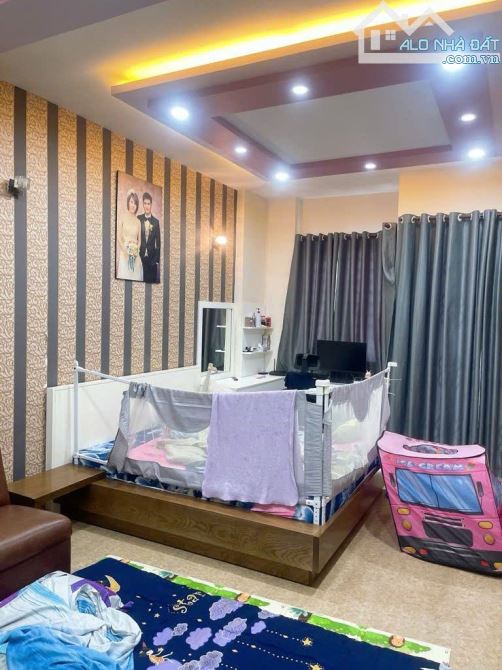 BÁN NHÀ 4 TẦNG, MẶT TIỀN ĐƯỜNG VĂN CAO, Q.TÂN PHÚ, CHỈ NHỈNH 12 TỶ - 4