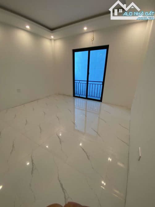 CHÍNH CHỦ BÁN NHÀ - PHỐ LỤA, HÀ ĐÔNG - 5 TẦNG - 3PN - 4WC - 30M² - 6.99TỶ - Ô TÔ ĐỖ CỬA - 4