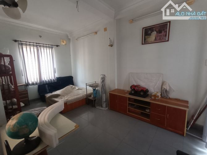 HOÀNG DIỆU 2 - P. LINH CHIỂU - NHÀ MT ĐƯỜNG SỐ - 81m2(6*14)* 4tầng - VIEW CÔNG VIÊN - 4