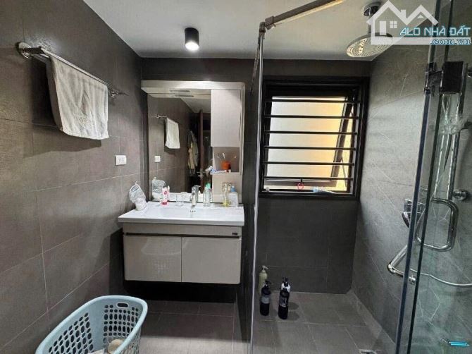 Biệt thự lô góc! 3 tầng, S: 255m2 Kđt Tân Tây Đô, tiện ích ngập tràn, Chỉ 25 Tỷ - 4