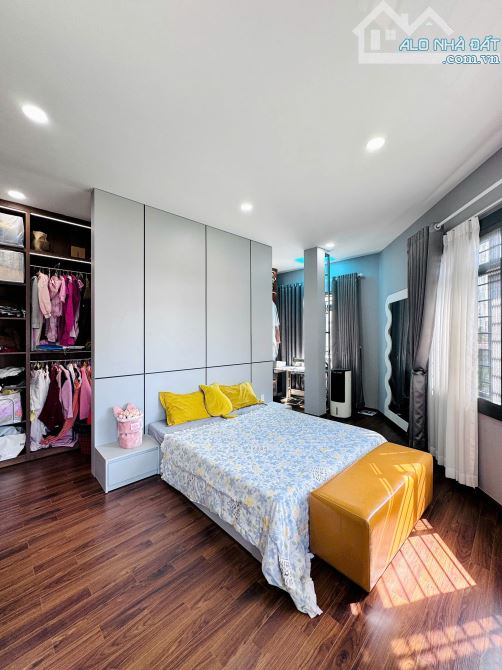 Nhà góc 2 mặt tiền Giáp Hải với Hải Triều - 4