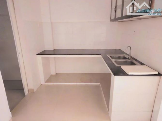 Nhà Q3: 3 Tầng, 36m2, 2PN, Hẻm 3m, Nguyễn Đình Chiểu, Giá chỉ 5.5 Tỷ - 5