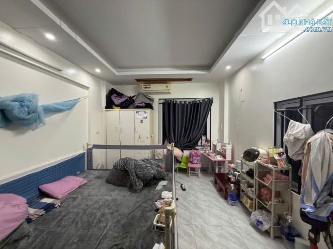 BÁN NHÀ LĨNH NAM – NGÕ NÔNG – TRƯỚC NHÀ 3 M -  5 TẦNG 3 NGỦ - 30M2 - 5