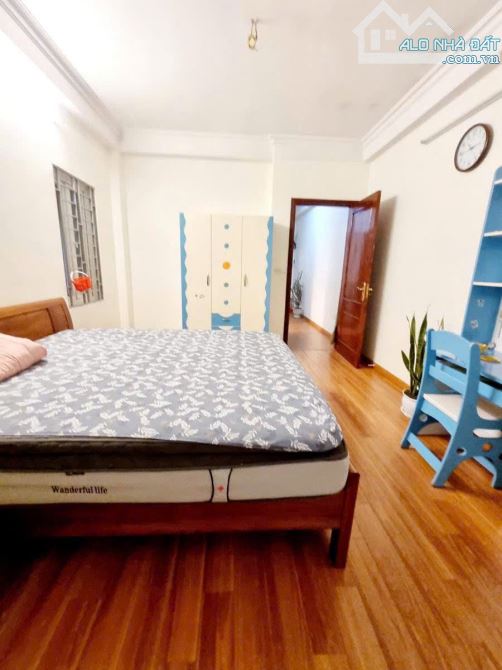 PHÂN LÔ QUÂN ĐỘI LẠC LONG QUÂN-NGÕ Ô TÔ THÔNG VÕ CHÍ CÔNG-DÂN TRÍ CAO-ĐI BỘ RA HỒ TÂY-75M2 - 5