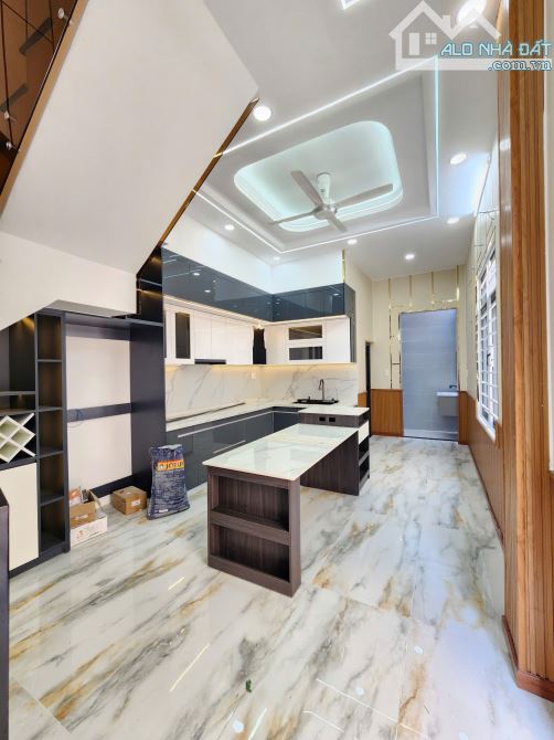 Bán nhà 2 mặt tiền, nhà hoàn công, Khu dân cư gần ngã tư Miếu Ông Cù Thuận An - 6