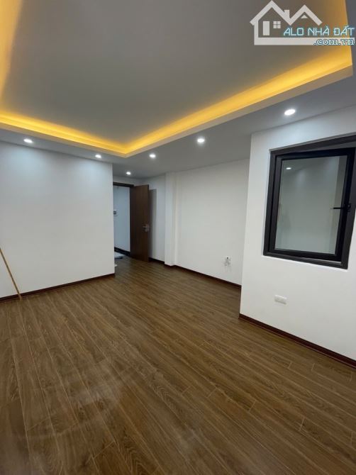 MẶT NGÕ VỈA HÈ Ô TÔ TRÁNH- KINH DOANH- THANG MÁY - 6