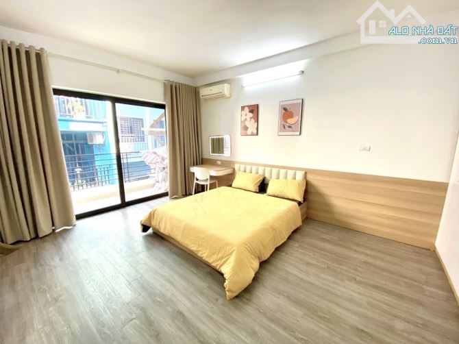 Nhà đẹp cầu giấy tặng full nội thất 30m 4 tầng 7t - 6