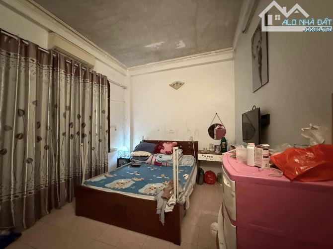 Bán gấp nhà riêng 4PN, 3WC, 41m² giá cực chất tại Nguyễn Chính, Tân Mai, Hoàng Mai, Hà Nội - 7