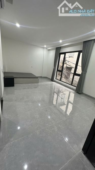 Cho Thuê CCMN 22 Tôn Thất Tùng Đống Đa 30m2 Studio Ban Công Cửa Sổ Thang Máy Gần Chợ - 7