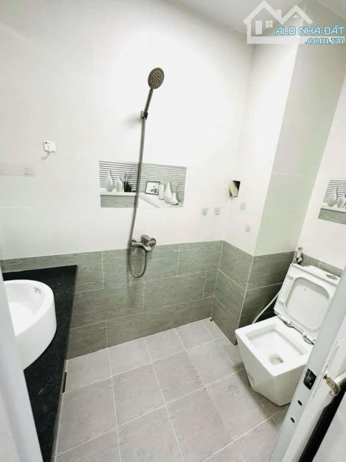 Sát Chợ Hiệp Bình - HXH - 68m2 -4 Tầng -DÒNG TIỀN -Hiệp Bình Chánh Thủ Đức -Gía 6 Tỷ Nhỉnh - 7
