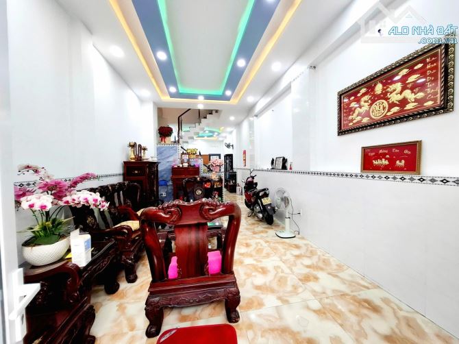 + 👉 SỐC SIÊU PHẨM GẤP GẤP BÁN NHÀ Đ TỈNH LỘ 10 BTĐ BÌNH TÂN 4*20M 4L NHỈNH 6xT - 7