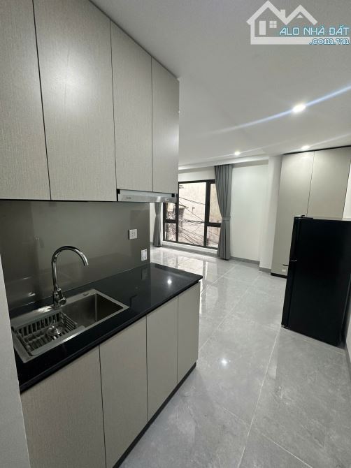 Cho Thuê CCMN 22 Tôn Thất Tùng Đống Đa 30m2 Studio Ban Công Cửa Sổ Thang Máy Gần Chợ - 8