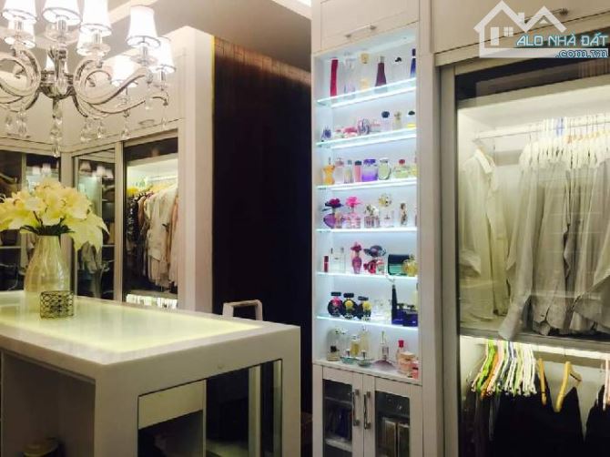 Biệt thự Kiều Đàm 3 tầng 15X23m (339m2) Mặt tiền đường 793 Trần xuân Soạn Tân Hưng Q7 69ỷ - 8