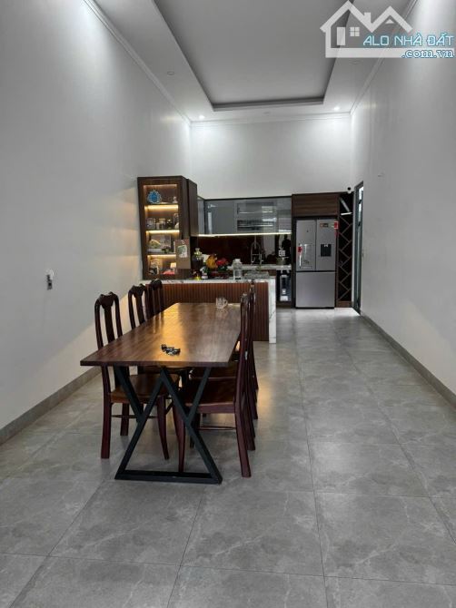 Bán nhà mặt tiền nguyễn văn linh 8x25 7,7tỷ - 9