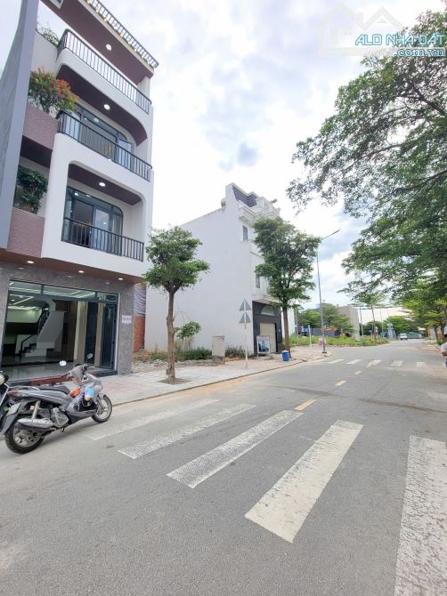 Nhà 4,7x14  Gần Aeon Mall, Gần KCN Vsip1,Gần Chợ Đêm Hoà Lân - 9
