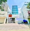 Rẻ nhất Quận 1! Tòa Building 558A Trần Hưng Đạo, Quận 1 (8x18m, hầm 8 lầu) HĐT: 235 triệu