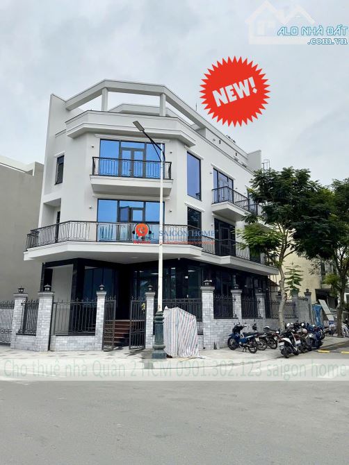 Cho Thuê Tòa Nhà văn phòng góc 2 mặt tiền Quận 2 Hầm 4 lầu trống suốt 800m2