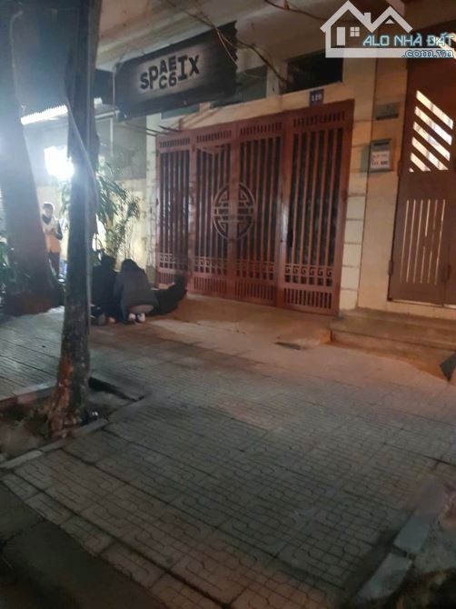BÁN NHÀ PHÂN LÔ TẠ QUANG BỬU – 113M² – MT 4,1M – Ô TÔ TRÁNH – KINH DOANH ĐỈNH – 21.5 TỶ