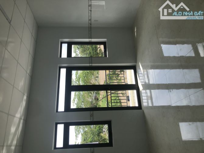 NHÀ CÔNG VIÊN PHƯỜNG 3 TP VỊ THANH