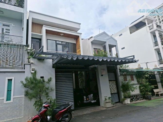 TRẦN XUÂN SOẠN - P.TÂN KIỂNG - QUẬN 7 2 MT HẺM XE TẢI - NGANG 7.2M - 3 TẦNG BTCT