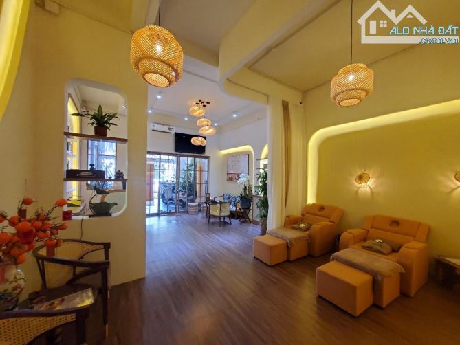 BÁN NHÀ MT ĐƯỜNG BẠCH ĐẰNG KHU VIP SÂN BAY - 3 Tầng 115M2 - 35,5 Tỷ - P2 - TÂN BÌNH