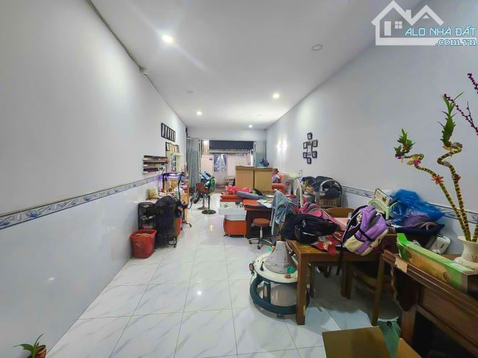 P.4-Q.8-95M2- NGANG 4M- NỞ HẬU - 5.3TY