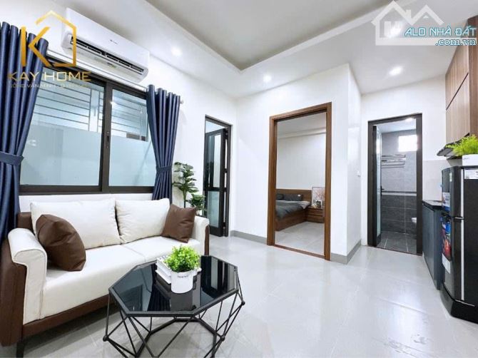 Bán tòa CCMN 70m², 16P khép kín, dòng tiền 80tr/tháng, ô tô đỗ cửa, Lê Thanh Nghị
