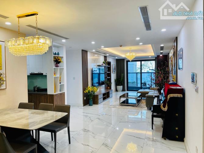 CHUNG CƯ TÂY HỒ, RẺ! VIEW TRỌN HỒ TÂY, 110M. 8 tỷ