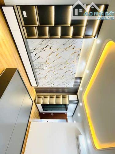 Mặt ngõ 1 nhà ra phố Minh khai 75m2 6 tầng thang máy, KD văn phòng, gara ô tô 3 chiếc, giá