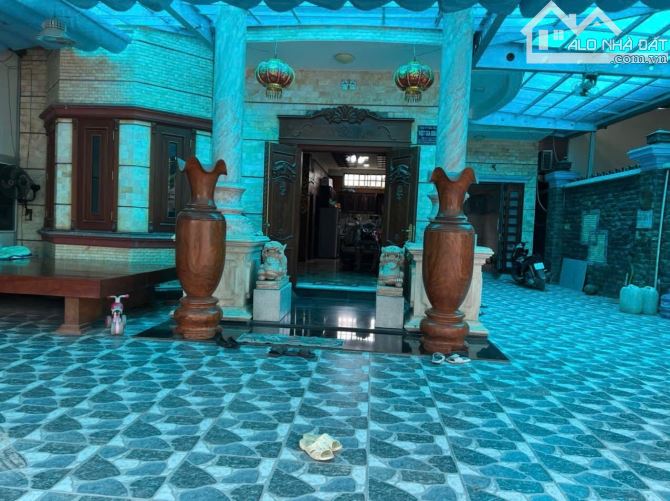 Bán nhà Tân Chánh Hiệp Q12, Xe Cont thông đổ cửa, 20x27, 3 Tầng, SHR, chỉ 2x tỷ