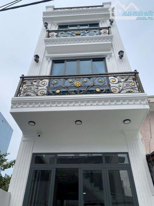 QUẬN 7 BÁN NHÀ XÂY MỚI 2 LẦU GIÁ CHỈ 6.9 TỶ ngay cạnh ngã tư Nguyễn Thị Thập 4x15m