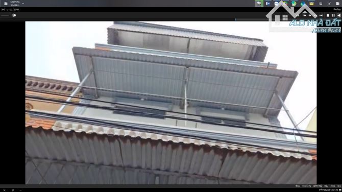 Bán nhà 3 tầng 62m2, mặt tiền 5.4m, ô tô đỗ cửa, ngõ thông, phong thủy tốt, giá 3.58 tỷ