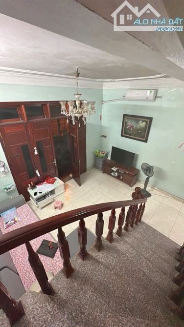 Trung tâm Phúc Đồng dân trí cao,tiện ích nhà dân xây