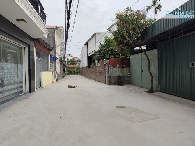 Bán 79m² đất mặt ngõ Đông Khê, ô tô qua lại. Giá 3,4 tỷ