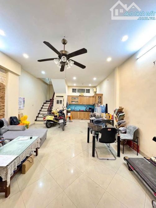 🔥 BÁN NHÀ GẦN CHÙA LÁNG, ĐH NGOẠI THƯƠNG, 41M2, 4 TẦNG, 4 NGỦ, GIÁ 8.45 TỶ