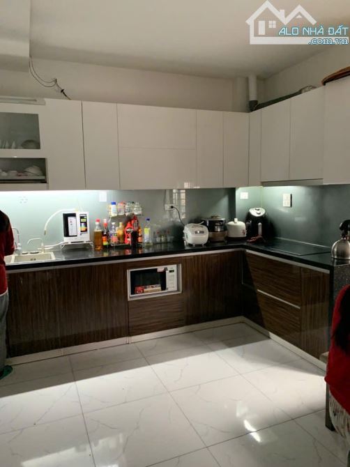 SIÊU HIẾM 50m2 x 5 tầng Thang máy, Oto ngủ trong nhà KĐT Ngô Thì Nhậm, Hà Đông, Chỉ 8.x tỷ