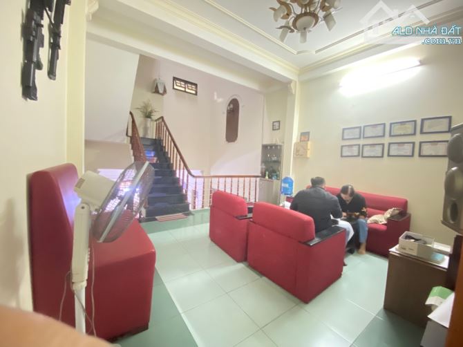 Bán nhà mặt tiền Lê Thanh Nghị - 10