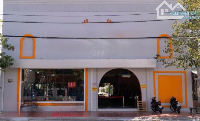 Cần bán 3 lô liền kề 345m2 có sẵn nhà mặt tiền đường lớn Võ Văn Kiệt, Phan Thiết gần Lotte - 4
