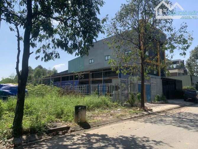 Bán miếng đất 275m2(12x23m) - mặt tiền View Sông Sài Gòn - BV Quốc Tế Hạnh Phúc - 1