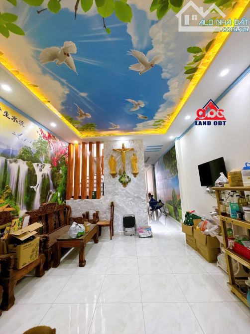 Bán nhà mặt tiền tuyệt đẹp 2025 dọn vào ở ngay - GX Ngọc Đồng - P.Tân Hoà giá 3ty450tr - 1