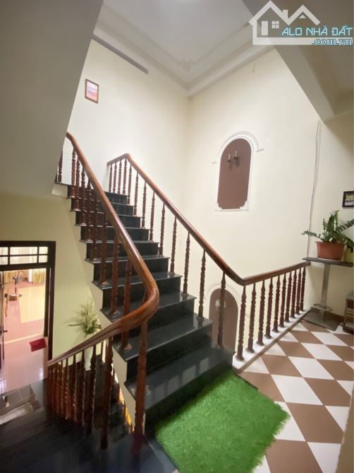 Bán nhà mặt tiền Lê Thanh Nghị - 1