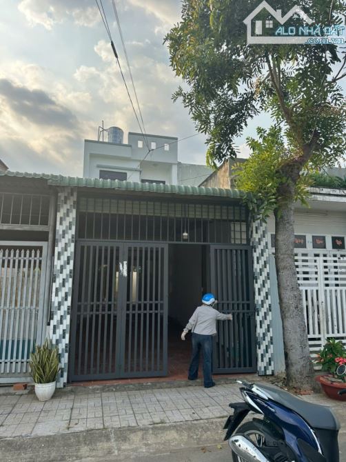 NHÀ ĐẸP, SỔ HỒNG RIÊNG - 72m 1 triệt 1 lầu 1.650 tỷ - 1