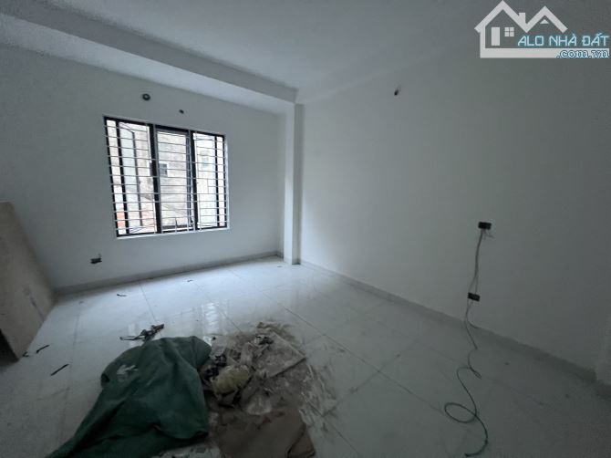 Bán nhà Văn Quán 90m2 5 tầng mặt tiền 5m hơn 19 tỷ ôtô tránh Kinh Doanh vỉa hè LHCC - 1