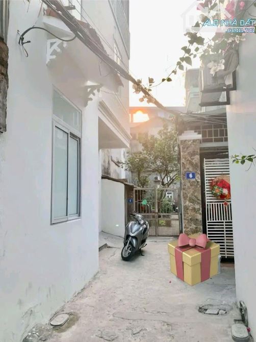 Cho thuê nhà phố Phúc Lợi Long Biên 50m, 3 tầng, 8.5 triệu, full nội thất, 3 PN, ngõ 87 - 1