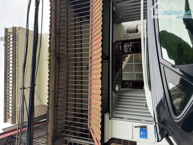 NGỌC THỤY – ĐƯỜNG TRẢI NHỰA – Ô TÔ ĐỖ TRONG NHÀ – 105M², MẶT TIỀN 5.2M - 1