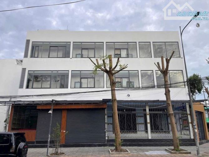 BÁN CĂN NHÀ 2 LẦU GÓC 2 MẶT TIỀN-TRỤC CHÍNH KDC HỒNG PHÁT - 1